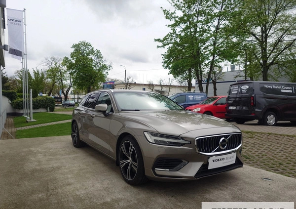 Volvo V60 cena 174900 przebieg: 92665, rok produkcji 2021 z Sulmierzyce małe 781